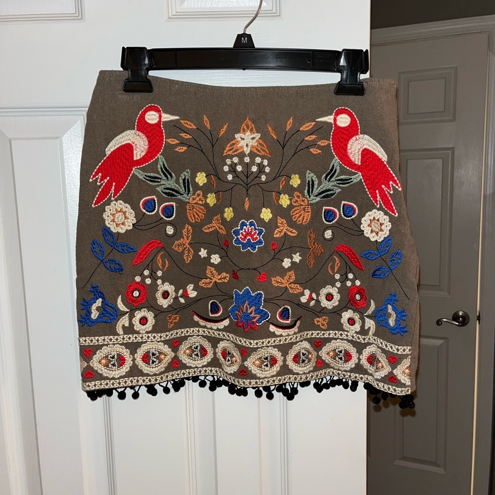 Bird embroidered skirt